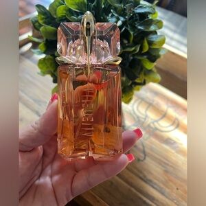 Thierry Mugler
Alien Flora Futura Eau de Toilette